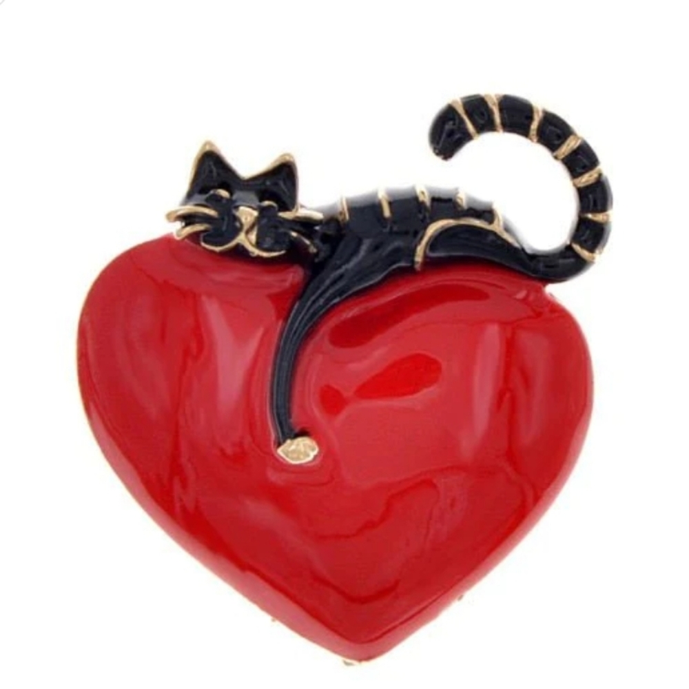 Enamel black cat kitty on red heart brooch pin Cute! Perfect gift!